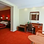 Chabrowy Dworek 3* Teresin
