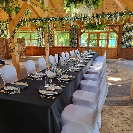 Chabrowy Dworek Hotel 3*