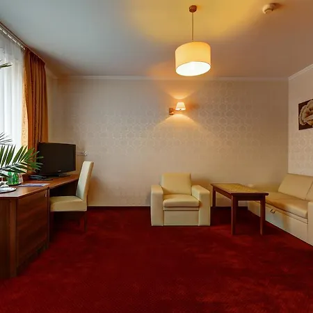 Hotel Chabrowy Dworek Teresin