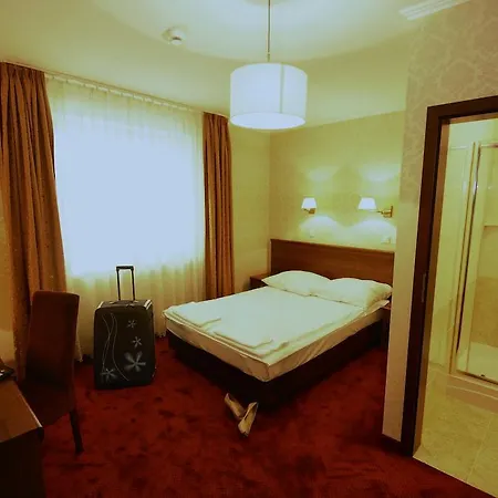 Hotel Chabrowy Dworek Teresin