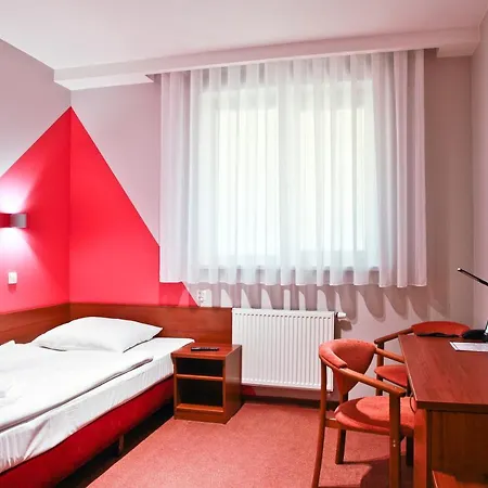 Chabrowy Dworek Hotel