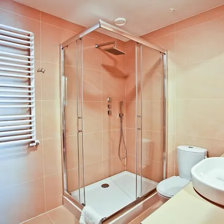 Hotel Chabrowy Dworek Teresin