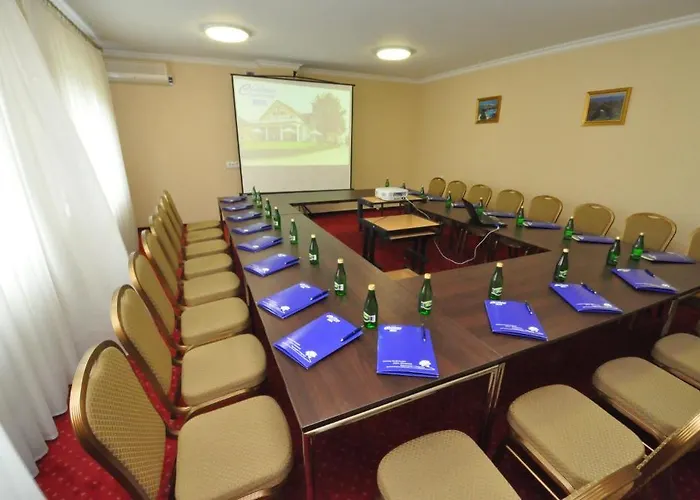 Hotel Chabrowy Dworek